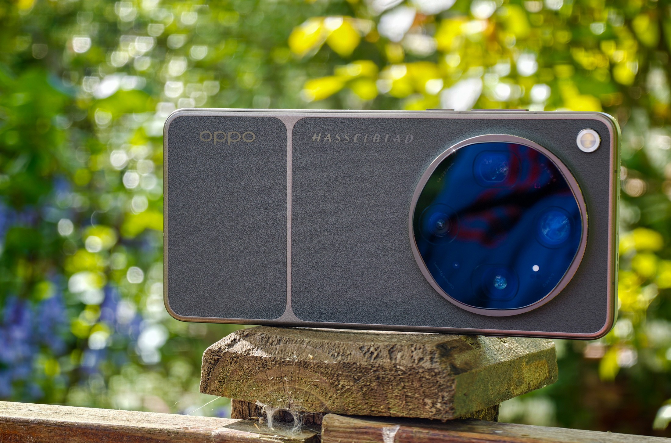 Oppo’s new phone has one camera too many