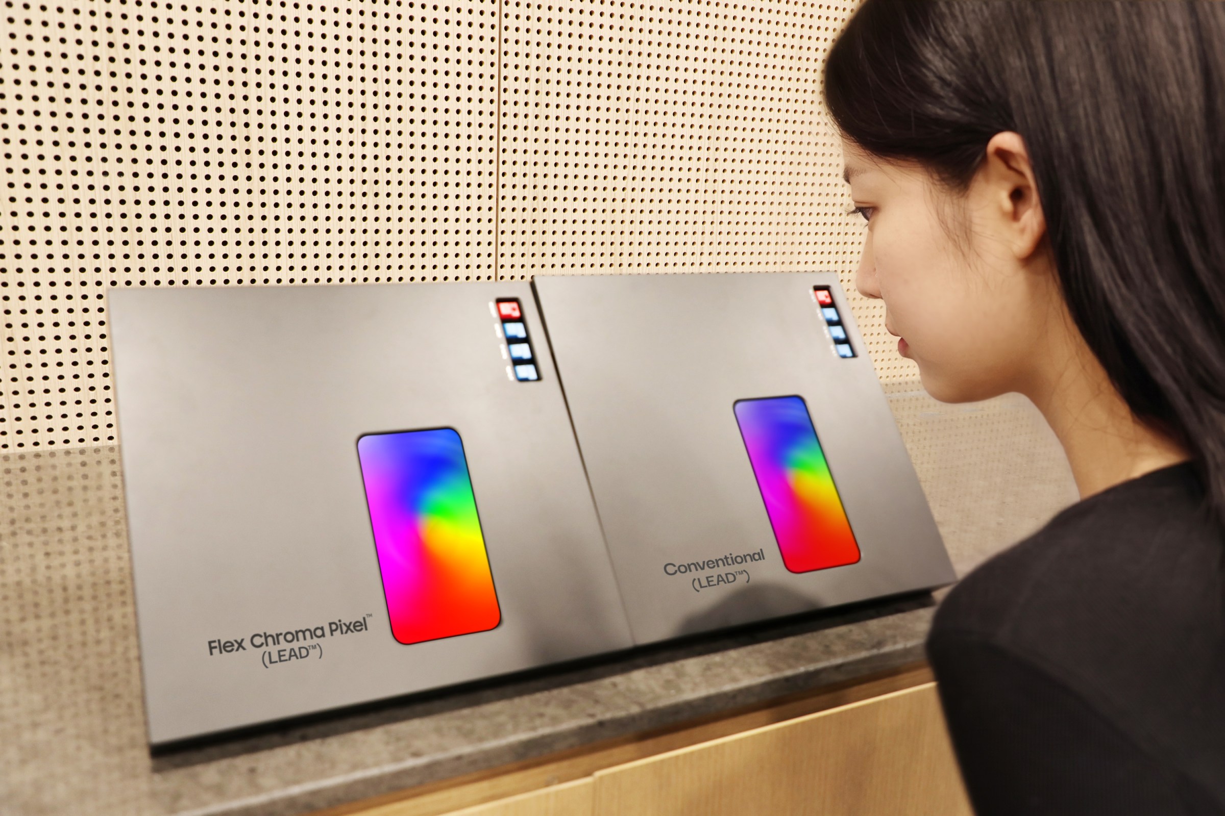 The Samsung Display Flex Chroma Pixel OLED being showcased at SID Display 2026.